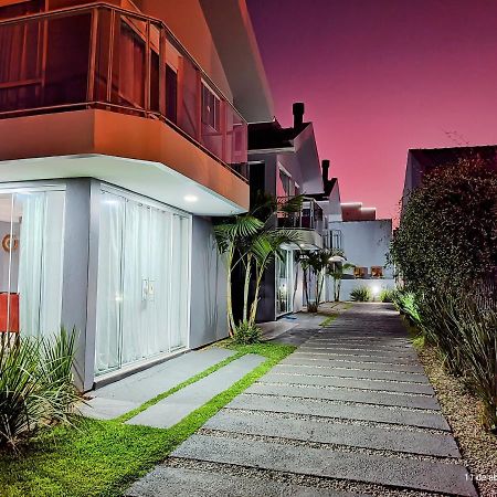 Residencial Bernardo, Meia Quadra Do Trapiche Florianópolis 外观 照片