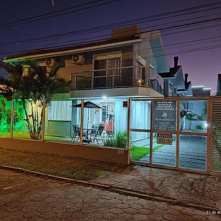 Residencial Bernardo, Meia Quadra Do Trapiche Florianópolis 外观 照片